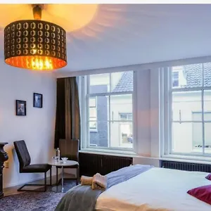 https://zalas-bb.utrechthotels.net